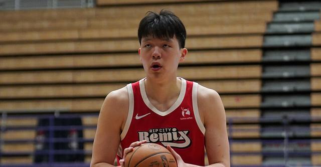 必威体育登录入口-杨瀚森贡献13+7+2+3 撕裂之城混音惜败南湾湖人